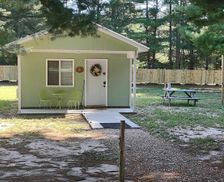 United States Michigan Central Lake vacation rental compare prices direct by owner 2733922