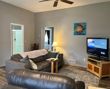 United States Michigan Groveland Township vacation rental compare prices direct by owner 11981718