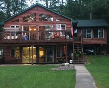 United States Wisconsin Hayward vacation rental compare prices direct by owner 12016158