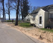 United States New York Sylvan Beach vacation rental compare prices direct by owner 2835935