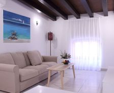 Spain Comunidad Valenciana València vacation rental compare prices direct by owner 4678117