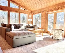 United States New York Bovina Center vacation rental compare prices direct by owner 11509082