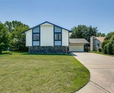 United States Kansas Wichita vacation rental compare prices direct by owner 4855560