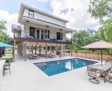 United States Texas New Braunfels vacation rental compare prices direct by owner 2998828