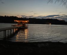 United States Alabama Scottsboro vacation rental compare prices direct by owner 11417842