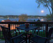 United States Iowa Le Claire vacation rental compare prices direct by owner 11460065