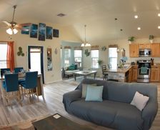 United States Texas Surfside Beach vacation rental compare prices direct by owner 9575848