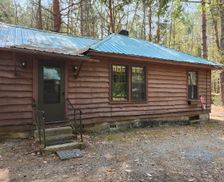 United States New York Saranac Lake vacation rental compare prices direct by owner 8235327