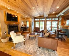 United States Michigan Traverse City vacation rental compare prices direct by owner 11486234