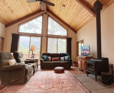 United States California Idyllwild-Pine Cove vacation rental compare prices direct by owner 13070665