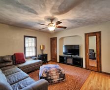 United States Illinois East Moline vacation rental compare prices direct by owner 24579563