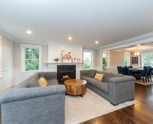 United States Massachusetts Waltham vacation rental compare prices direct by owner 9622453