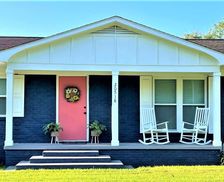 United States Alabama Foley vacation rental compare prices direct by owner 9590354