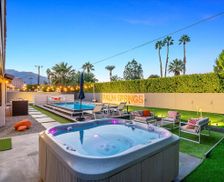 United States California Palm Springs vacation rental compare prices direct by owner 11492690