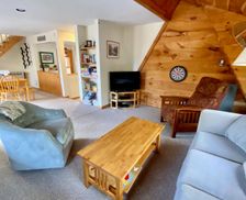 United States Maine Carrabassett Valley vacation rental compare prices direct by owner 9193411