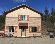 United States Montana West Glacier vacation rental compare prices direct by owner 10580929