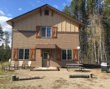 United States Montana West Glacier vacation rental compare prices direct by owner 10535025