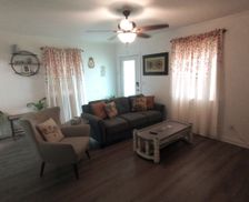 United States Florida Pensacola vacation rental compare prices direct by owner 11644016