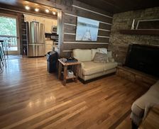 United States Kentucky East Bernstadt vacation rental compare prices direct by owner 26575027