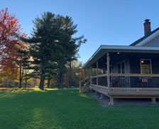 United States New York Cropseyville vacation rental compare prices direct by owner 9802833