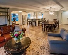 United States Michigan Grosse Pointe Park vacation rental compare prices direct by owner 11648421