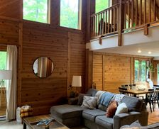 United States Michigan Munising vacation rental compare prices direct by owner 27266431