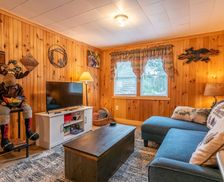 United States Maine Farmington vacation rental compare prices direct by owner 9717713