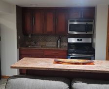 United States New York Queens vacation rental compare prices direct by owner 10541902