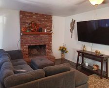 United States California Lancaster vacation rental compare prices direct by owner 9850623