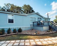 United States Texas Bastrop vacation rental compare prices direct by owner 9621723