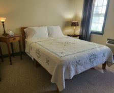 United States Pennsylvania Slippery Rock vacation rental compare prices direct by owner 9518129