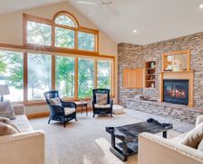 United States Minnesota Chisago City vacation rental compare prices direct by owner 11492727