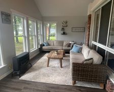 United States Michigan Gregory vacation rental compare prices direct by owner 10061084