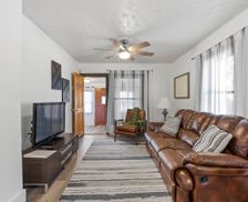 United States Iowa Des Moines vacation rental compare prices direct by owner 24989720
