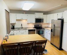 United States North Dakota Grand Forks vacation rental compare prices direct by owner 11491496