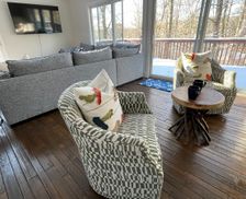 United States Connecticut Salisbury vacation rental compare prices direct by owner 10027584