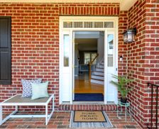 United States North Carolina Raleigh vacation rental compare prices direct by owner 27277257