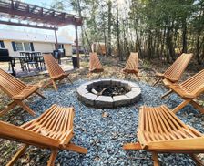 United States New York Loch Sheldrake vacation rental compare prices direct by owner 11651075