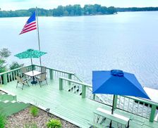 United States Michigan Battle Creek vacation rental compare prices direct by owner 13069029