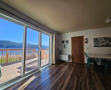 United States Washington Loon Lake vacation rental compare prices direct by owner 10521673