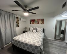 United States Nevada Las Vegas vacation rental compare prices direct by owner 11209494