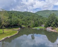 United States North Carolina Lake Toxaway vacation rental compare prices direct by owner 10591028