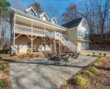 United States North Carolina Asheville vacation rental compare prices direct by owner 11490242