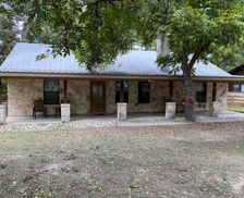 United States Texas Leakey vacation rental compare prices direct by owner 12118910