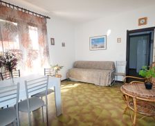 Italy Emilia-Romagna Lido delle Nazioni vacation rental compare prices direct by owner 6120911