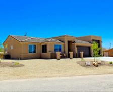 United States Arizona Lake Havasu City vacation rental compare prices direct by owner 11673592