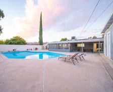 United States California Santa Clarita vacation rental compare prices direct by owner 10178917
