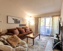 United States California Oceanside vacation rental compare prices direct by owner 11646094