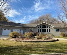 United States South Dakota Aberdeen vacation rental compare prices direct by owner 9543983