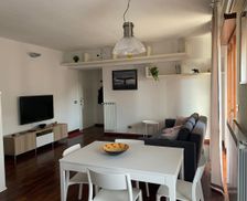 Italy Lombardia Milano vacation rental compare prices direct by owner 11876697